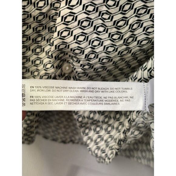 Men’s Black And White Button Up XL - Picture 4 of 4